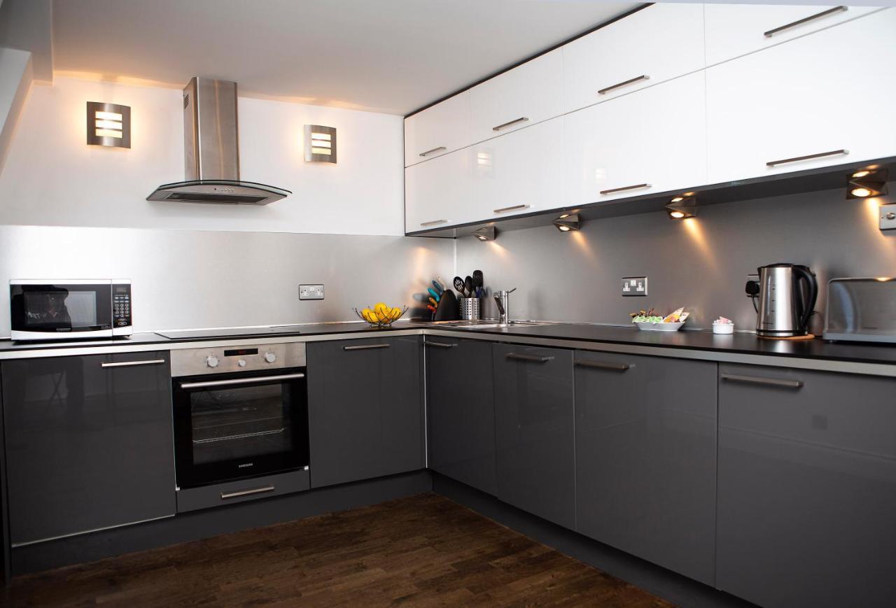 Apt 3, Trafalgar Sq Duplex, 3Rd & 4Th Floor By Indigo Flats 伦敦 外观 照片